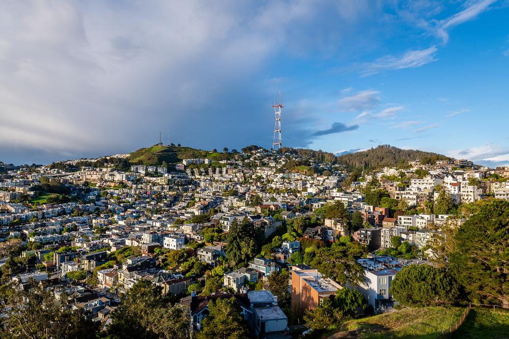Security Guards in Forest Hill - San Francisco, California