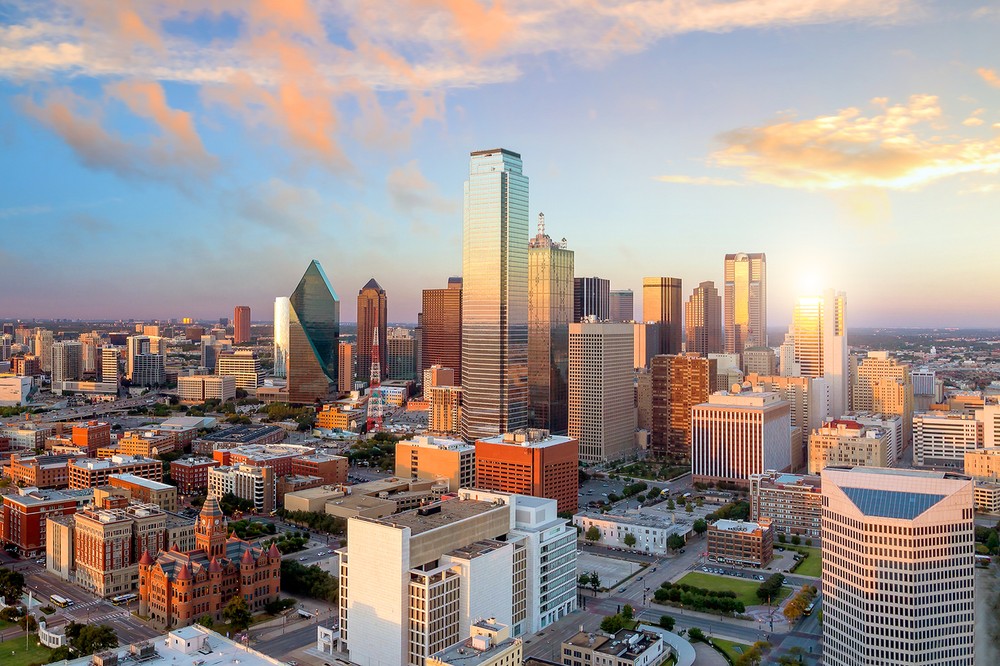 Security Guards in Uptown - Dallas, Texas